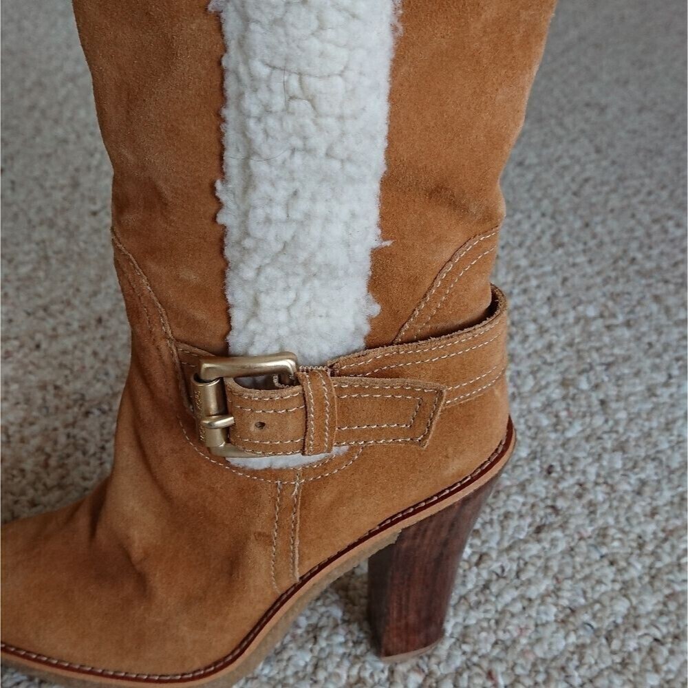 Michael Michael Kors Shearling light brown Boot size 6.5 - Picture 2 of 7